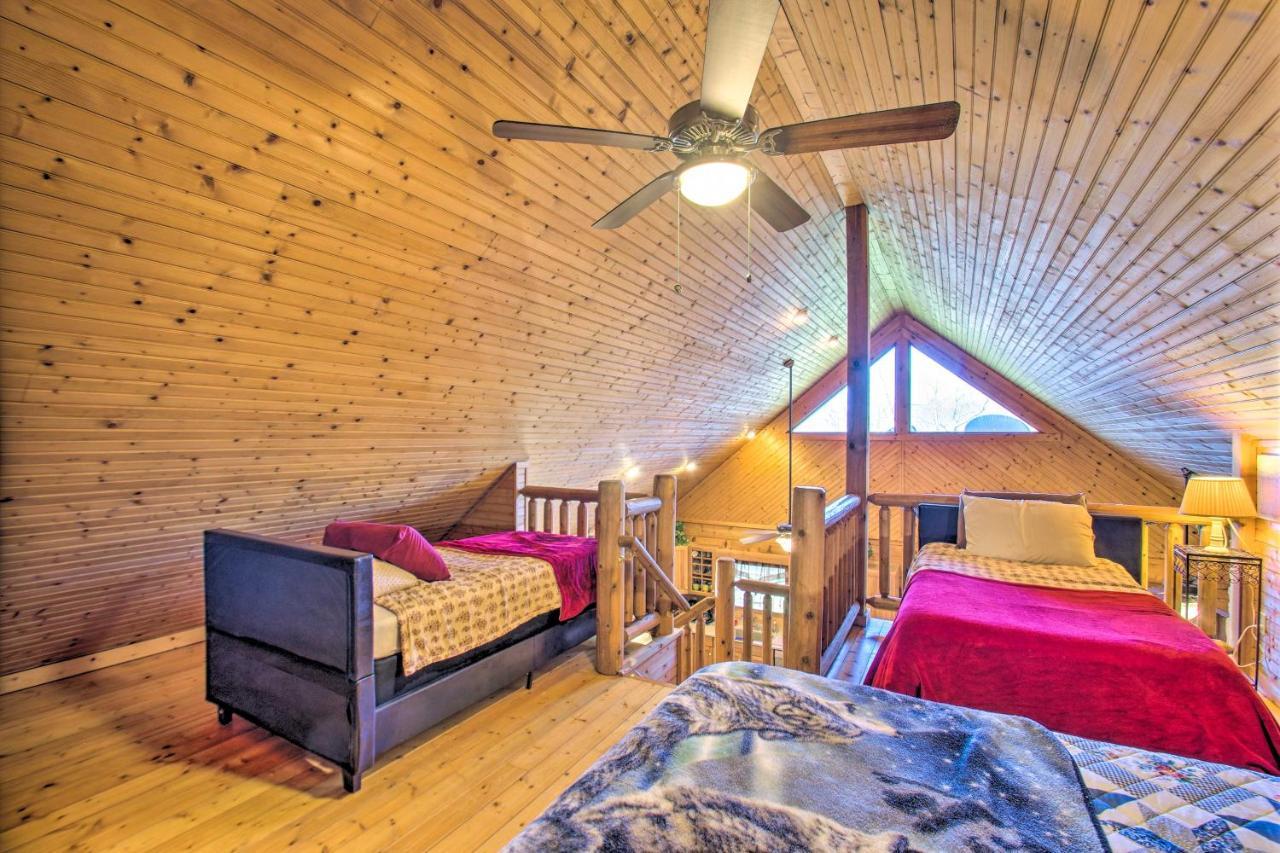 Garnerland In Luray Pet-Friendly Cabin With Porch Villa Eksteriør bilde
